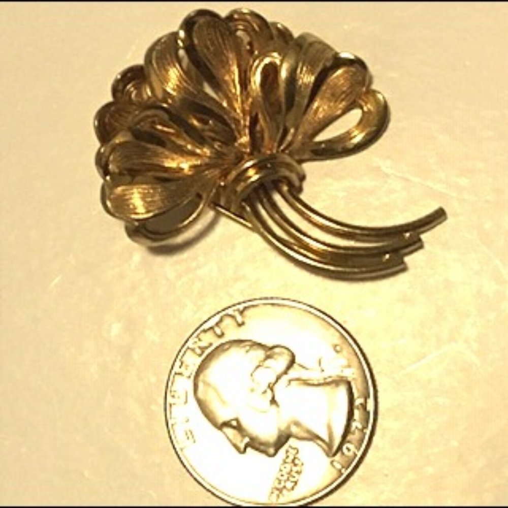 Signed Forstner 12kt GF Bouquet Brooch